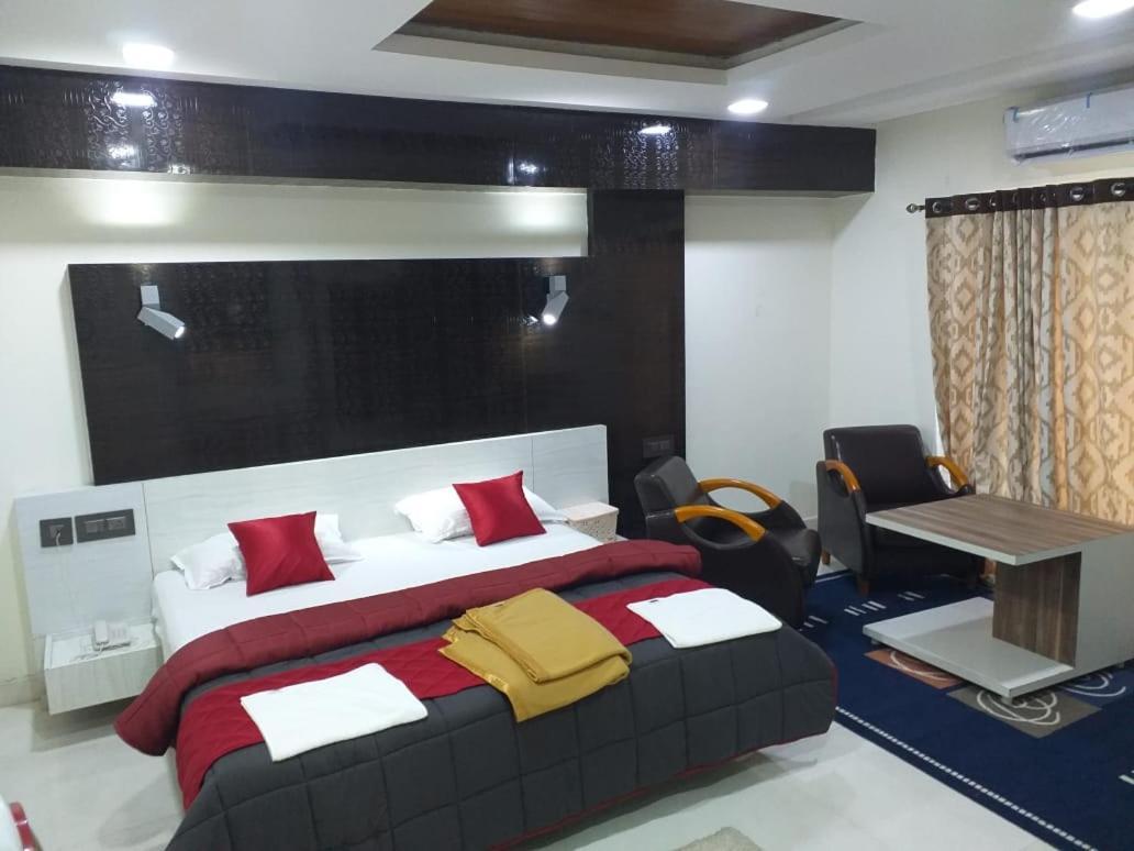 Grand Meridian Vinnamangalam Exteriér fotografie