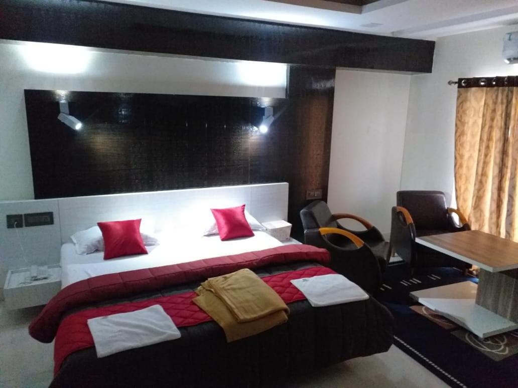 Grand Meridian Vinnamangalam Exteriér fotografie