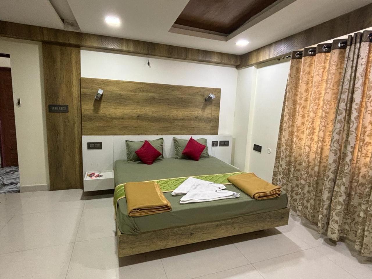 Grand Meridian Vinnamangalam Exteriér fotografie